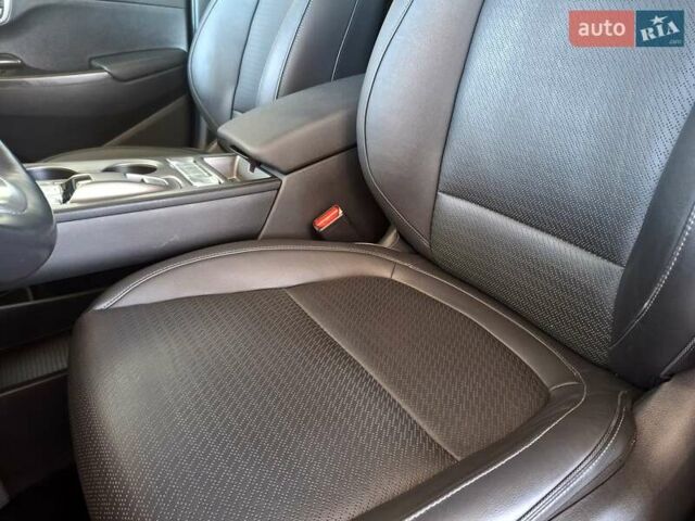Синий Хендай Kona, объемом двигателя 0 л и пробегом 104 тыс. км за 18500 $, фото 16 на Automoto.ua