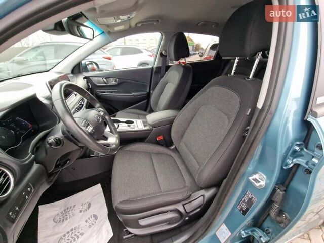 Синій Хендай Kona, об'ємом двигуна 0 л та пробігом 76 тис. км за 15900 $, фото 25 на Automoto.ua