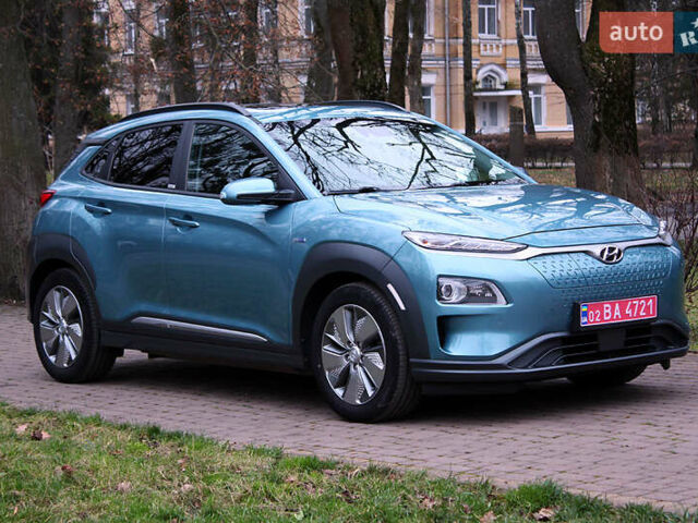 Синий Хендай Kona, объемом двигателя 0 л и пробегом 51 тыс. км за 19300 $, фото 3 на Automoto.ua