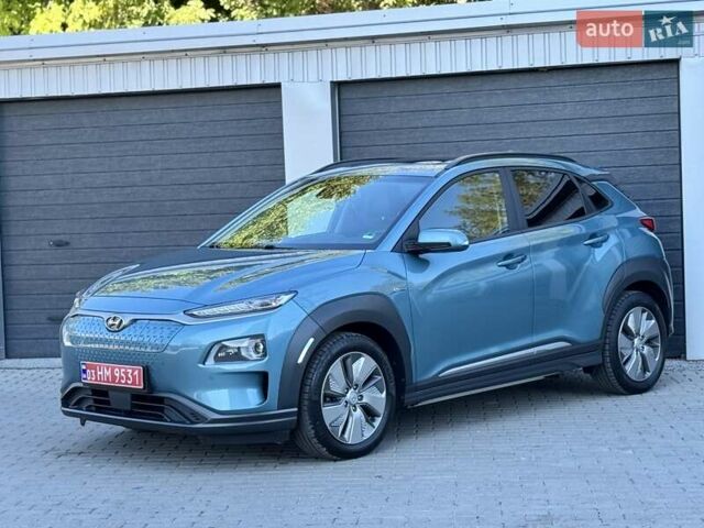 Синий Хендай Kona, объемом двигателя 0 л и пробегом 85 тыс. км за 17900 $, фото 12 на Automoto.ua
