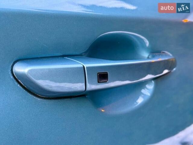 Синий Хендай Kona, объемом двигателя 0 л и пробегом 105 тыс. км за 17200 $, фото 15 на Automoto.ua