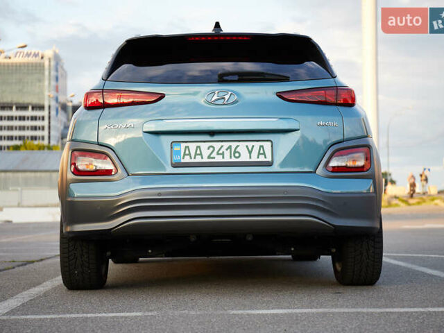 Синий Хендай Kona, объемом двигателя 0 л и пробегом 19 тыс. км за 34500 $, фото 6 на Automoto.ua
