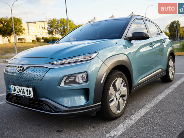 Синий Хендай Kona, объемом двигателя 0 л и пробегом 19 тыс. км за 34500 $, фото 1 на Automoto.ua