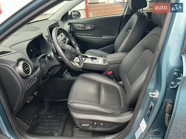 Синій Хендай Kona, об'ємом двигуна 0 л та пробігом 60 тис. км за 19500 $, фото 8 на Automoto.ua