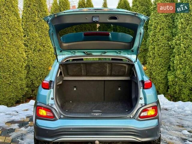 Синий Хендай Kona, объемом двигателя 0 л и пробегом 105 тыс. км за 17200 $, фото 12 на Automoto.ua