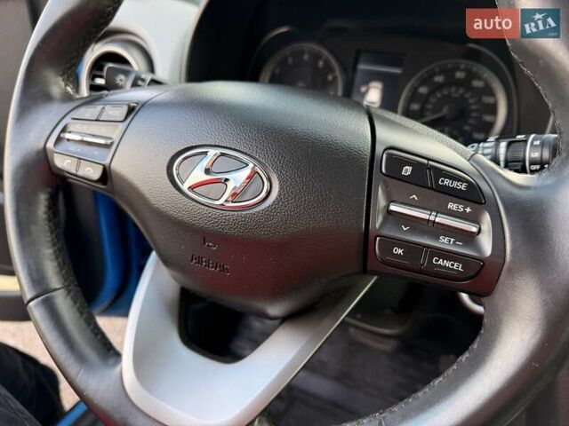 Синий Хендай Kona, объемом двигателя 1.6 л и пробегом 53 тыс. км за 15500 $, фото 18 на Automoto.ua