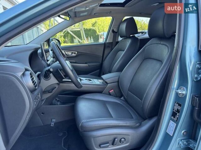 Синий Хендай Kona, объемом двигателя 0 л и пробегом 85 тыс. км за 17900 $, фото 44 на Automoto.ua