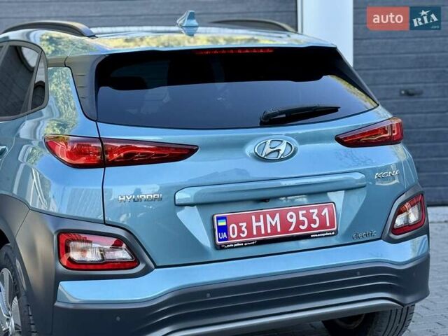 Синий Хендай Kona, объемом двигателя 0 л и пробегом 85 тыс. км за 17900 $, фото 18 на Automoto.ua