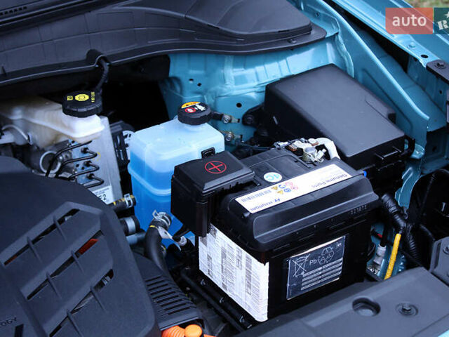 Синий Хендай Kona, объемом двигателя 0 л и пробегом 51 тыс. км за 19300 $, фото 47 на Automoto.ua