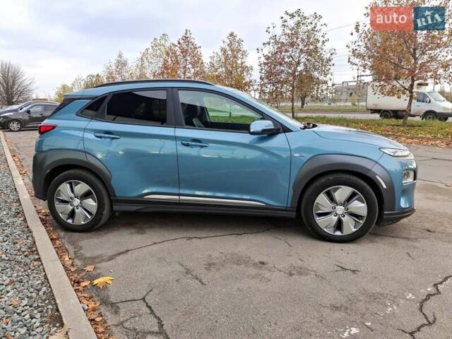 Синий Хендай Kona, объемом двигателя 0 л и пробегом 105 тыс. км за 18600 $, фото 6 на Automoto.ua