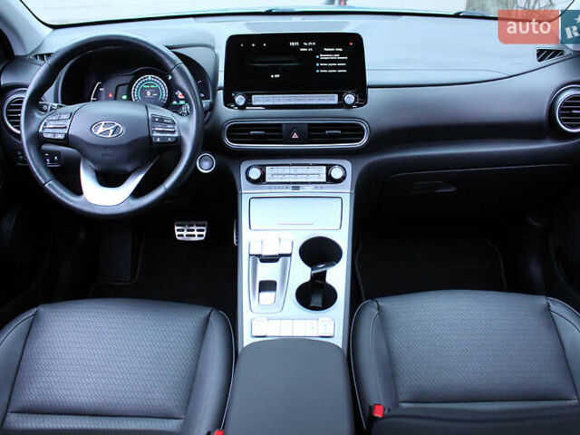 Синий Хендай Kona, объемом двигателя 0 л и пробегом 51 тыс. км за 19300 $, фото 13 на Automoto.ua