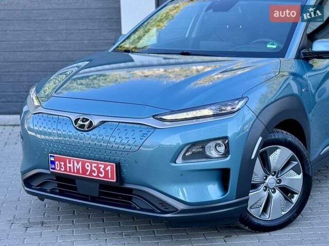 Синий Хендай Kona, объемом двигателя 0 л и пробегом 85 тыс. км за 17900 $, фото 6 на Automoto.ua