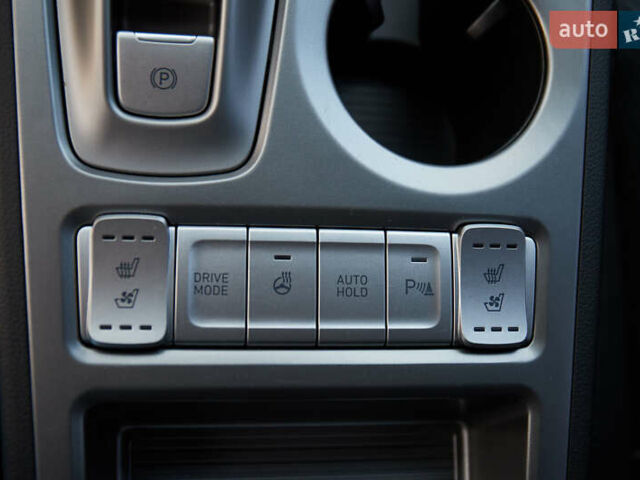 Синий Хендай Kona, объемом двигателя 0 л и пробегом 19 тыс. км за 34500 $, фото 18 на Automoto.ua