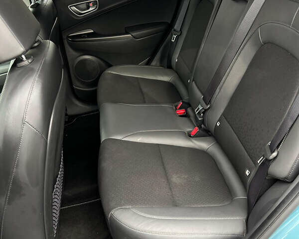 Синій Хендай Kona, об'ємом двигуна 0 л та пробігом 147 тис. км за 17900 $, фото 20 на Automoto.ua