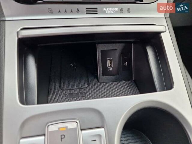 Синій Хендай Kona, об'ємом двигуна 0 л та пробігом 76 тис. км за 15900 $, фото 34 на Automoto.ua