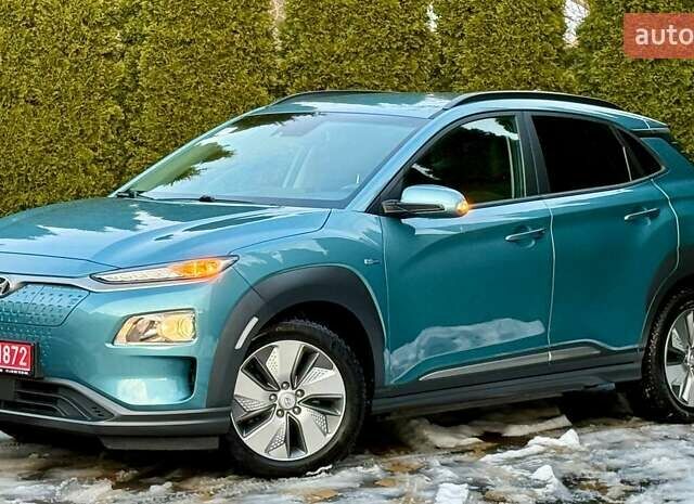 Синий Хендай Kona, объемом двигателя 0 л и пробегом 105 тыс. км за 17200 $, фото 5 на Automoto.ua