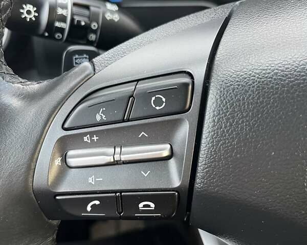 Синий Хендай Kona, объемом двигателя 0 л и пробегом 114 тыс. км за 17950 $, фото 33 на Automoto.ua