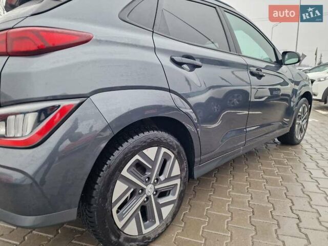 Синий Хендай Kona, объемом двигателя 0 л и пробегом 24 тыс. км за 17800 $, фото 11 на Automoto.ua