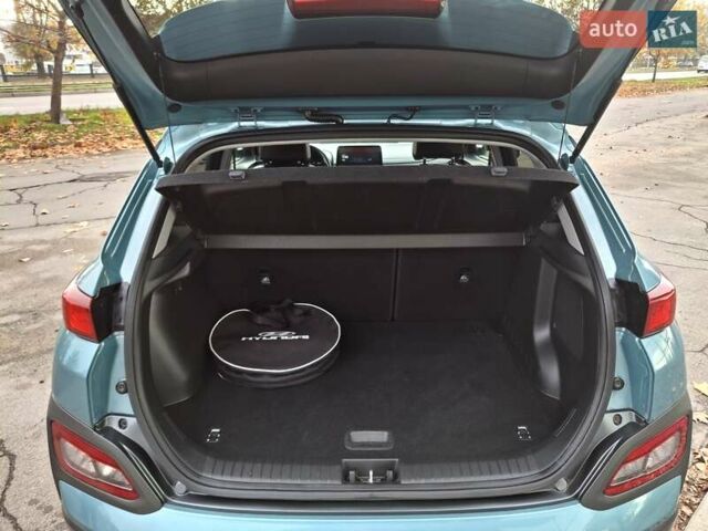 Синий Хендай Kona, объемом двигателя 0 л и пробегом 105 тыс. км за 18600 $, фото 25 на Automoto.ua