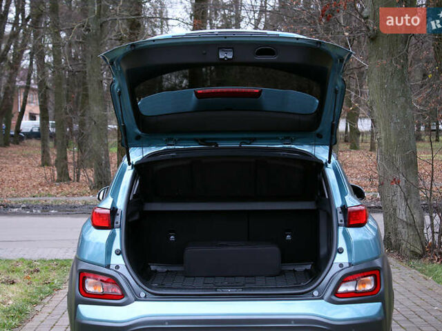 Синий Хендай Kona, объемом двигателя 0 л и пробегом 51 тыс. км за 19300 $, фото 38 на Automoto.ua