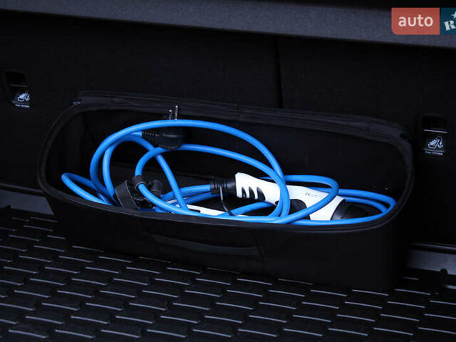 Синий Хендай Kona, объемом двигателя 0 л и пробегом 51 тыс. км за 19300 $, фото 41 на Automoto.ua