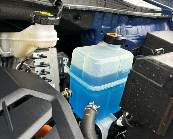 Синий Хендай Kona, объемом двигателя 0 л и пробегом 123 тыс. км за 15599 $, фото 17 на Automoto.ua