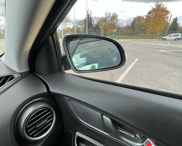 Синий Хендай Kona, объемом двигателя 0 л и пробегом 114 тыс. км за 17950 $, фото 46 на Automoto.ua