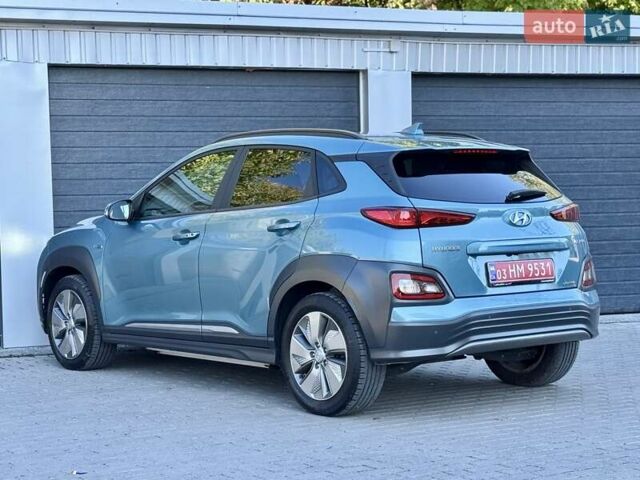 Синий Хендай Kona, объемом двигателя 0 л и пробегом 85 тыс. км за 17900 $, фото 14 на Automoto.ua