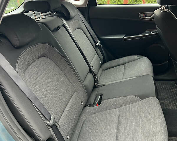 Синий Хендай Kona, объемом двигателя 0 л и пробегом 70 тыс. км за 14800 $, фото 19 на Automoto.ua