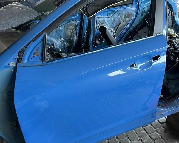 Синій Хендай Kona, об'ємом двигуна 0 л та пробігом 42 тис. км за 13500 $, фото 14 на Automoto.ua