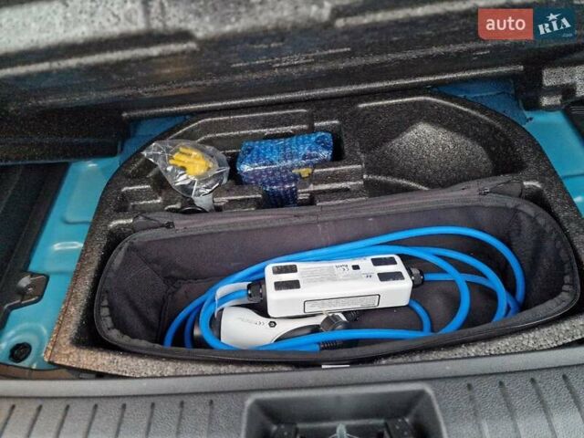 Синий Хендай Kona, объемом двигателя 0 л и пробегом 52 тыс. км за 17300 $, фото 53 на Automoto.ua