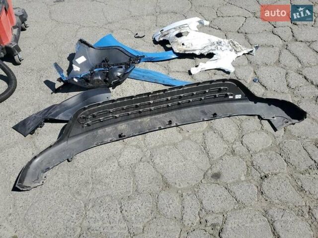 Синій Хендай Kona, об'ємом двигуна 0 л та пробігом 42 тис. км за 13500 $, фото 13 на Automoto.ua