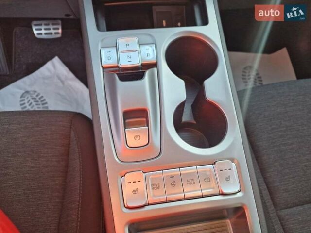 Синій Хендай Kona, об'ємом двигуна 0 л та пробігом 49 тис. км за 18900 $, фото 34 на Automoto.ua