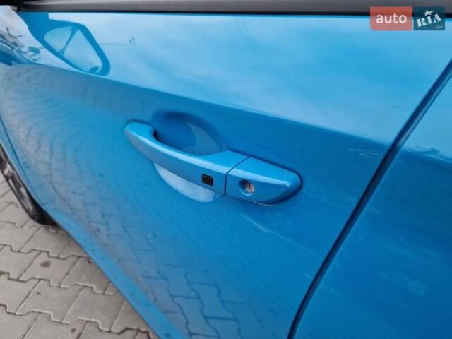 Синий Хендай Kona, объемом двигателя 0 л и пробегом 43 тыс. км за 17700 $, фото 20 на Automoto.ua