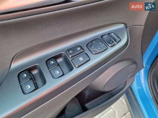 Синій Хендай Kona, об'ємом двигуна 0 л та пробігом 49 тис. км за 18900 $, фото 21 на Automoto.ua