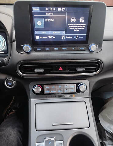 Синий Хендай Kona, объемом двигателя 0 л и пробегом 63 тыс. км за 15500 $, фото 5 на Automoto.ua