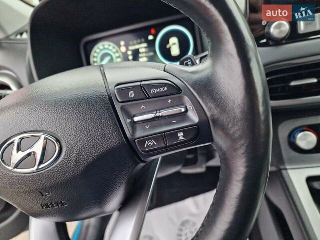 Синий Хендай Kona, объемом двигателя 0 л и пробегом 43 тыс. км за 17700 $, фото 31 на Automoto.ua