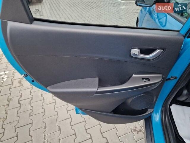 Синий Хендай Kona, объемом двигателя 0 л и пробегом 43 тыс. км за 17700 $, фото 39 на Automoto.ua