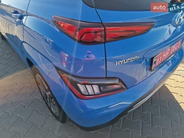 Синій Хендай Kona, об'ємом двигуна 0 л та пробігом 49 тис. км за 18900 $, фото 15 на Automoto.ua
