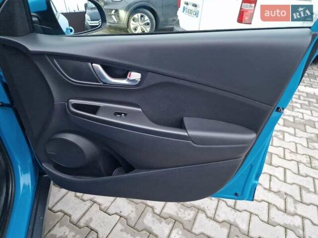 Синій Хендай Kona, об'ємом двигуна 0 л та пробігом 59 тис. км за 17100 $, фото 45 на Automoto.ua