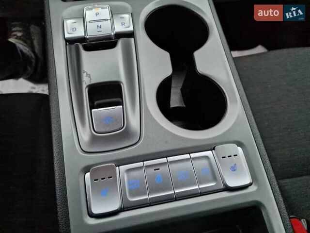 Синій Хендай Kona, об'ємом двигуна 0 л та пробігом 59 тис. км за 17100 $, фото 38 на Automoto.ua