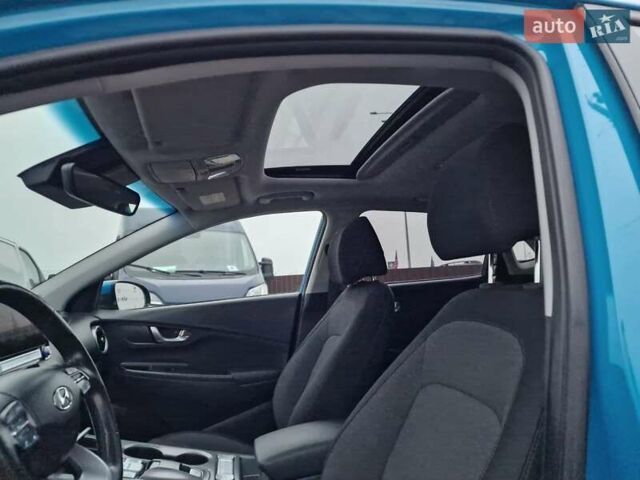 Синій Хендай Kona, об'ємом двигуна 0 л та пробігом 59 тис. км за 17100 $, фото 26 на Automoto.ua
