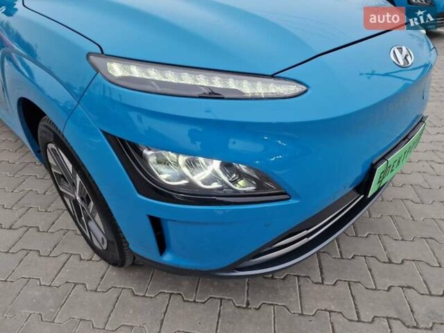 Синий Хендай Kona, объемом двигателя 0 л и пробегом 52 тыс. км за 17300 $, фото 11 на Automoto.ua