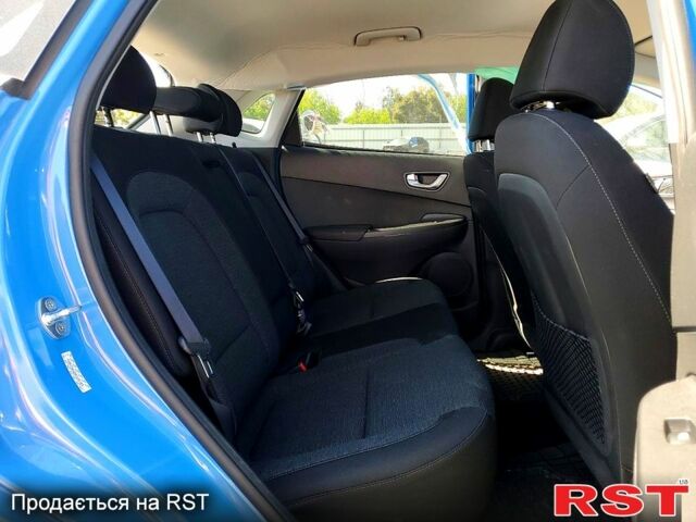 Синий Хендай Kona, объемом двигателя 0.15 л и пробегом 42 тыс. км за 13400 $, фото 10 на Automoto.ua