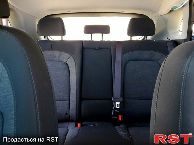 Синий Хендай Kona, объемом двигателя 0.15 л и пробегом 42 тыс. км за 13400 $, фото 9 на Automoto.ua