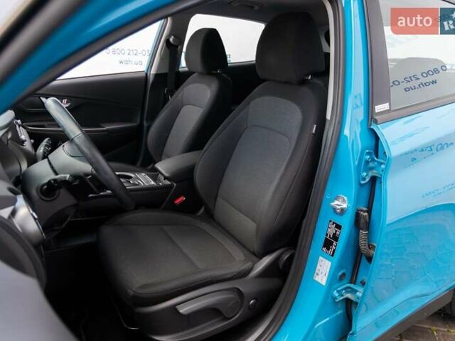 Синій Хендай Kona, об'ємом двигуна 0 л та пробігом 37 тис. км за 16800 $, фото 15 на Automoto.ua