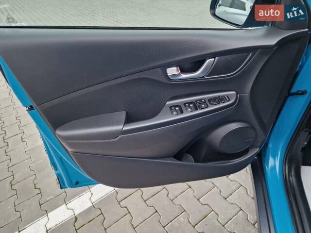 Синий Хендай Kona, объемом двигателя 0 л и пробегом 52 тыс. км за 17300 $, фото 20 на Automoto.ua