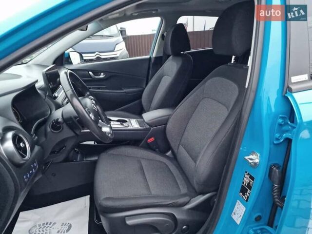 Синій Хендай Kona, об'ємом двигуна 0 л та пробігом 59 тис. км за 17100 $, фото 24 на Automoto.ua