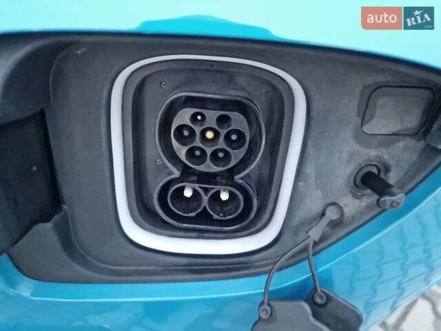 Синій Хендай Kona, об'ємом двигуна 0 л та пробігом 59 тис. км за 17100 $, фото 9 на Automoto.ua