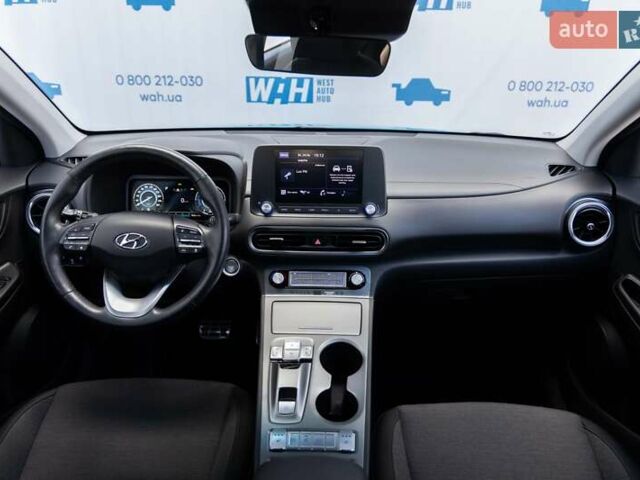 Синій Хендай Kona, об'ємом двигуна 0 л та пробігом 37 тис. км за 16800 $, фото 28 на Automoto.ua